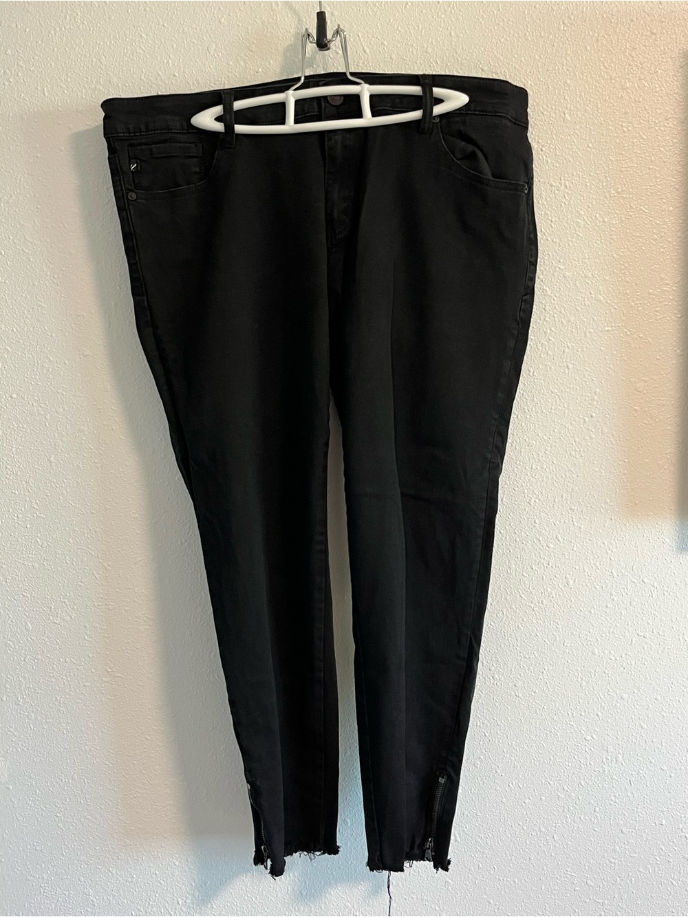 KanCan Black Skinny Jeans with Ankle Zips Size 2XL